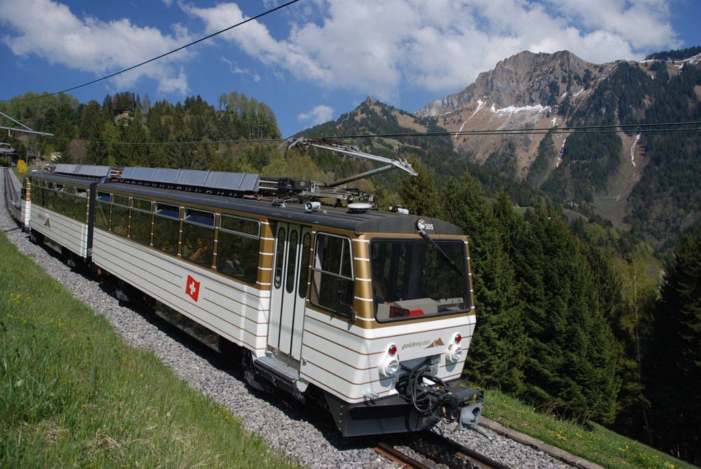 train-rochers-de-naye