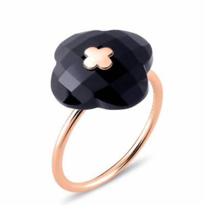 Victoria ring in pink gold with onyx clover