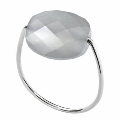 Friandise white gold ring cushion gray moonstone