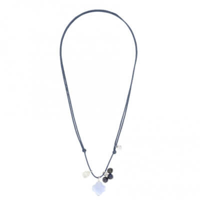 Gri-Gri blue jeans cord necklace with blue agate clover and sapphire