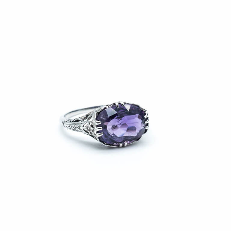 Vintage Jewelry - Vintage Ring