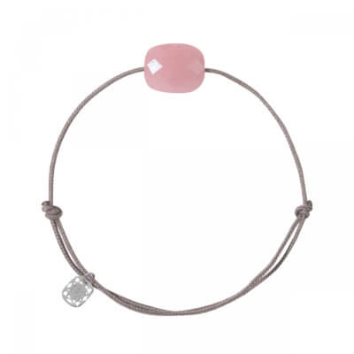 Friandise bracelet cordon avec un coussin quartz guava
