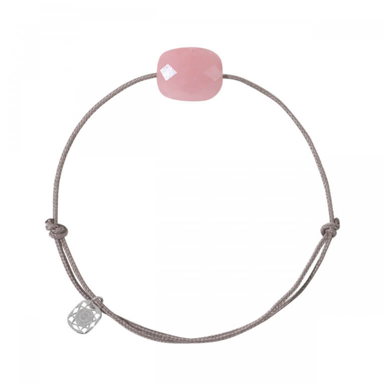 Morganne Bello - Friandise bracelet cordon avec un coussin quartz guava