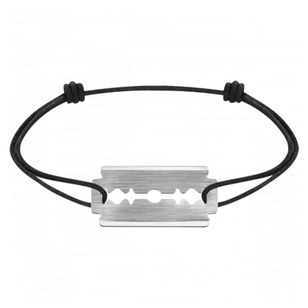 Lame de rasoir sur cordon