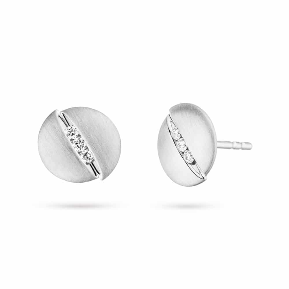 Urban clous d’oreilles en or blanc satiné et poli sertie de 6 diamants