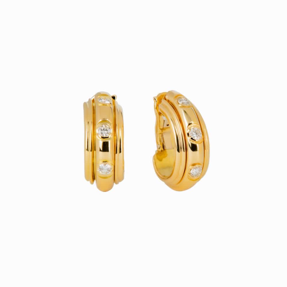 Clips d’oreilles sans tige en or jaune 750 sertie de 6 diamants