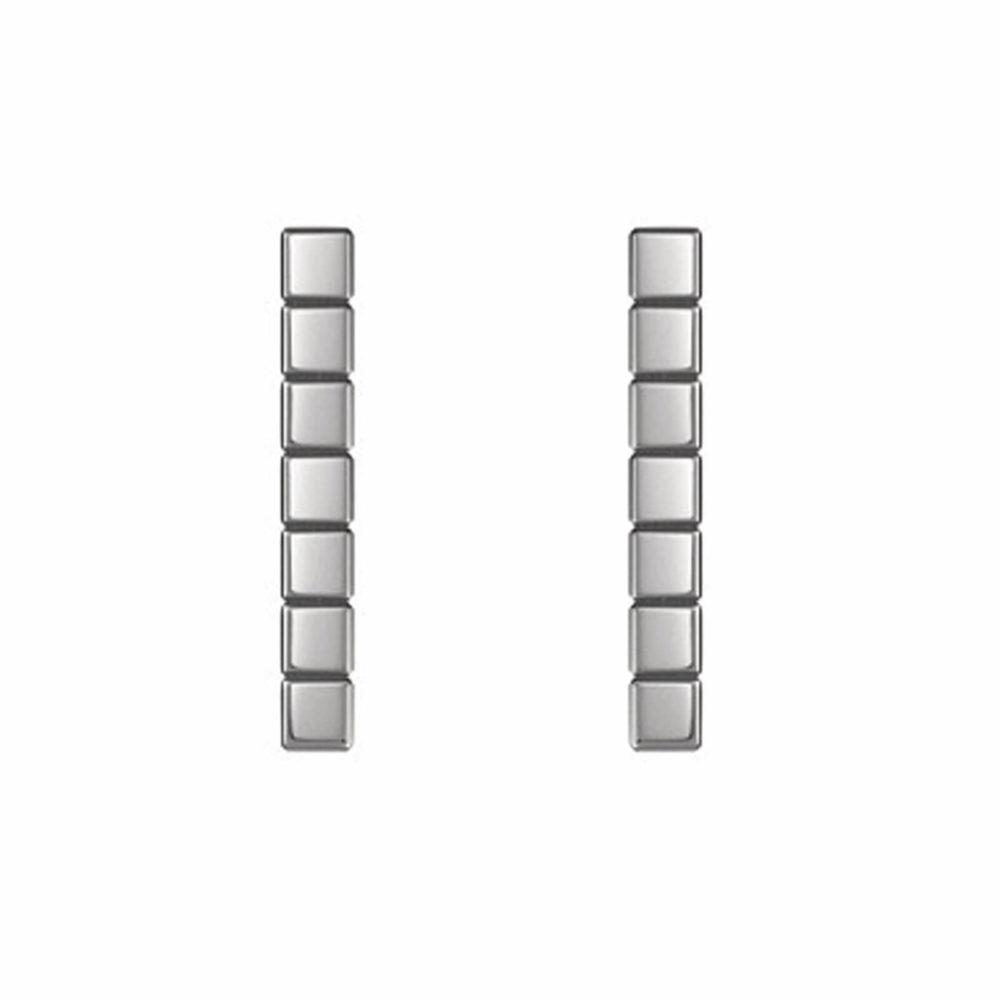 Ice Cube dangling earrings in 750 white gold