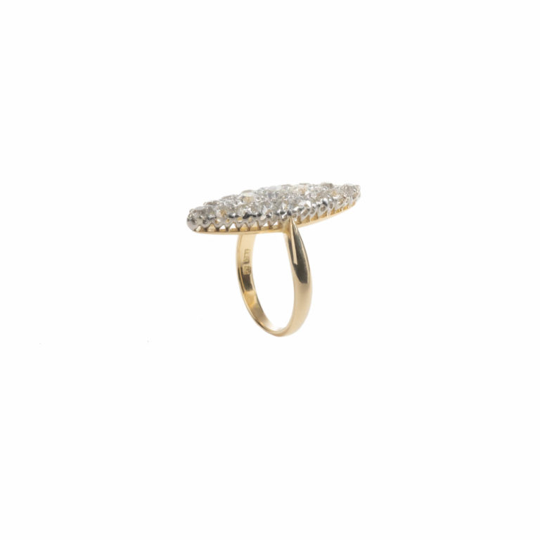 Vintage Jewelry - Vintage navette ring in yellow gold