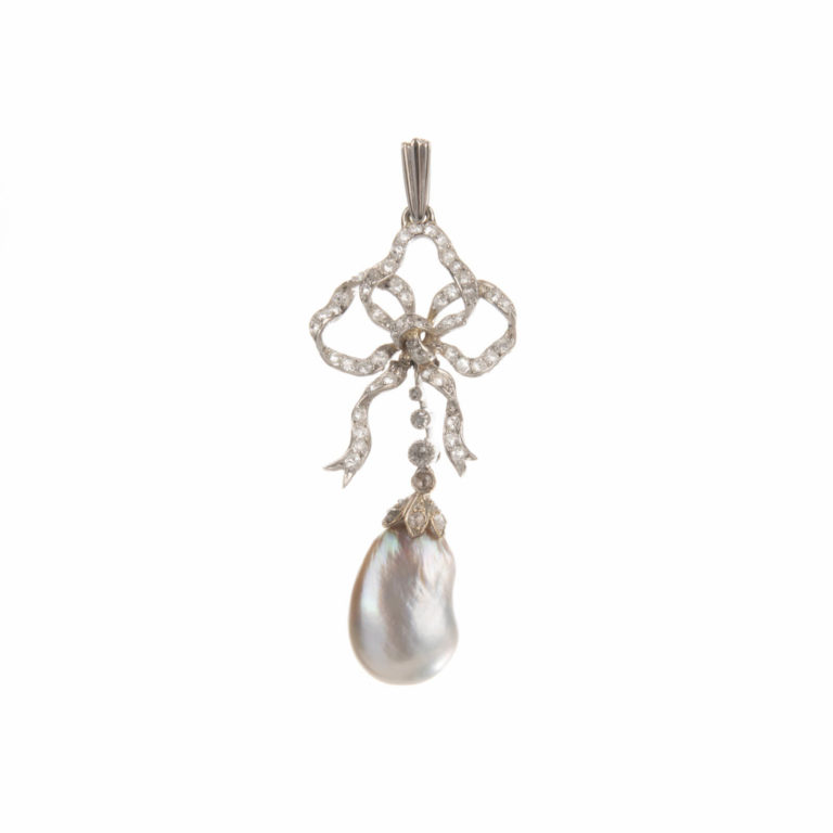 Bijoux Vintage - Pendentif en or et platine orné d’une perle fine