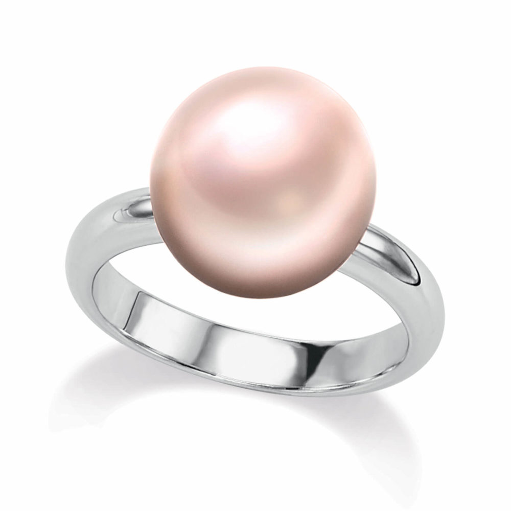 White gold ring with a grey Tahitian pearl