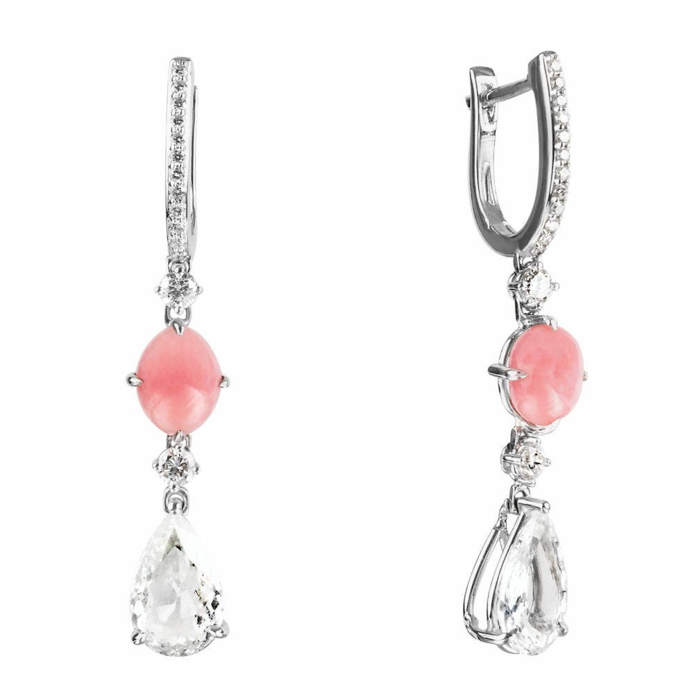 White gold pendant earrings with Conche pearls