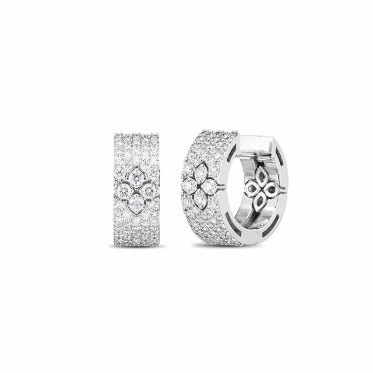 Roberto Coin - Love in Verona créoles or blanc motif fleurs serties de diamants