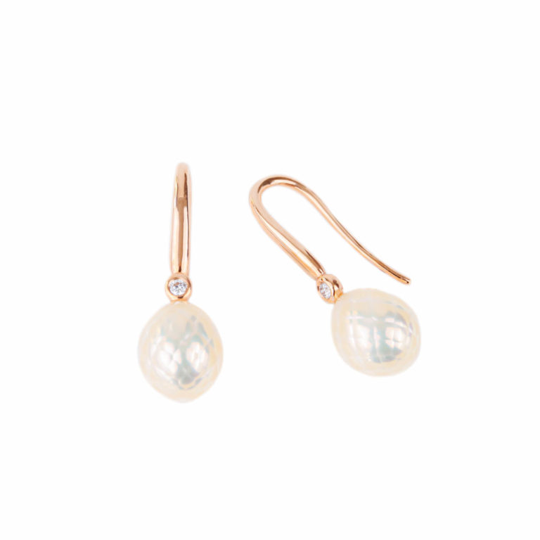 Lionel Meylan Créations - Freshwater Pearl Sleeper Earrings