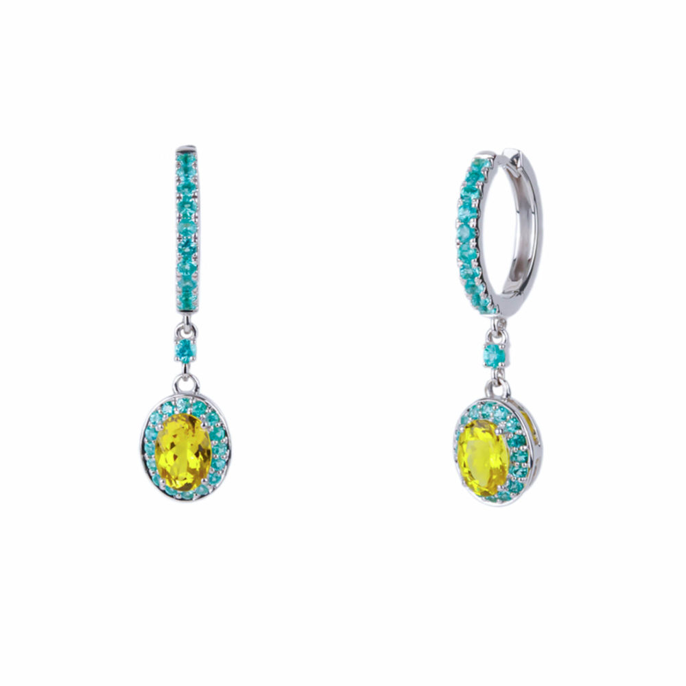 Créoles en or blanc serties de tourmalines jaune acidulé