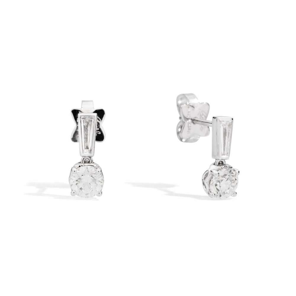 Anniversary white gold earrings