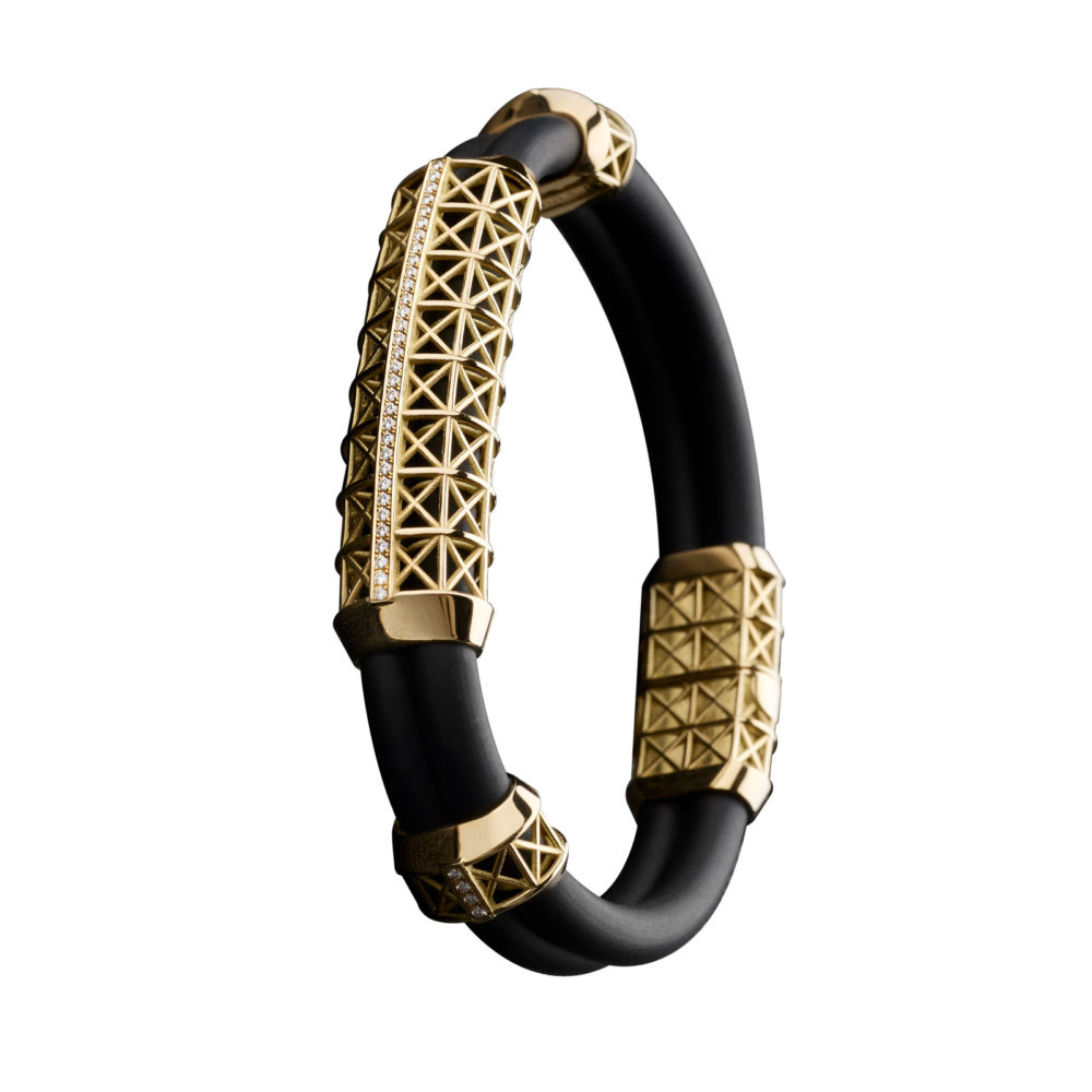 Bracelet noir – Edition en or jaune