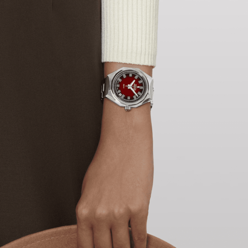 zenith_defy_revival_A3691_03.A3642.670/3691.M3642_steel_red_Lionel_meylan_vevey_lausanne