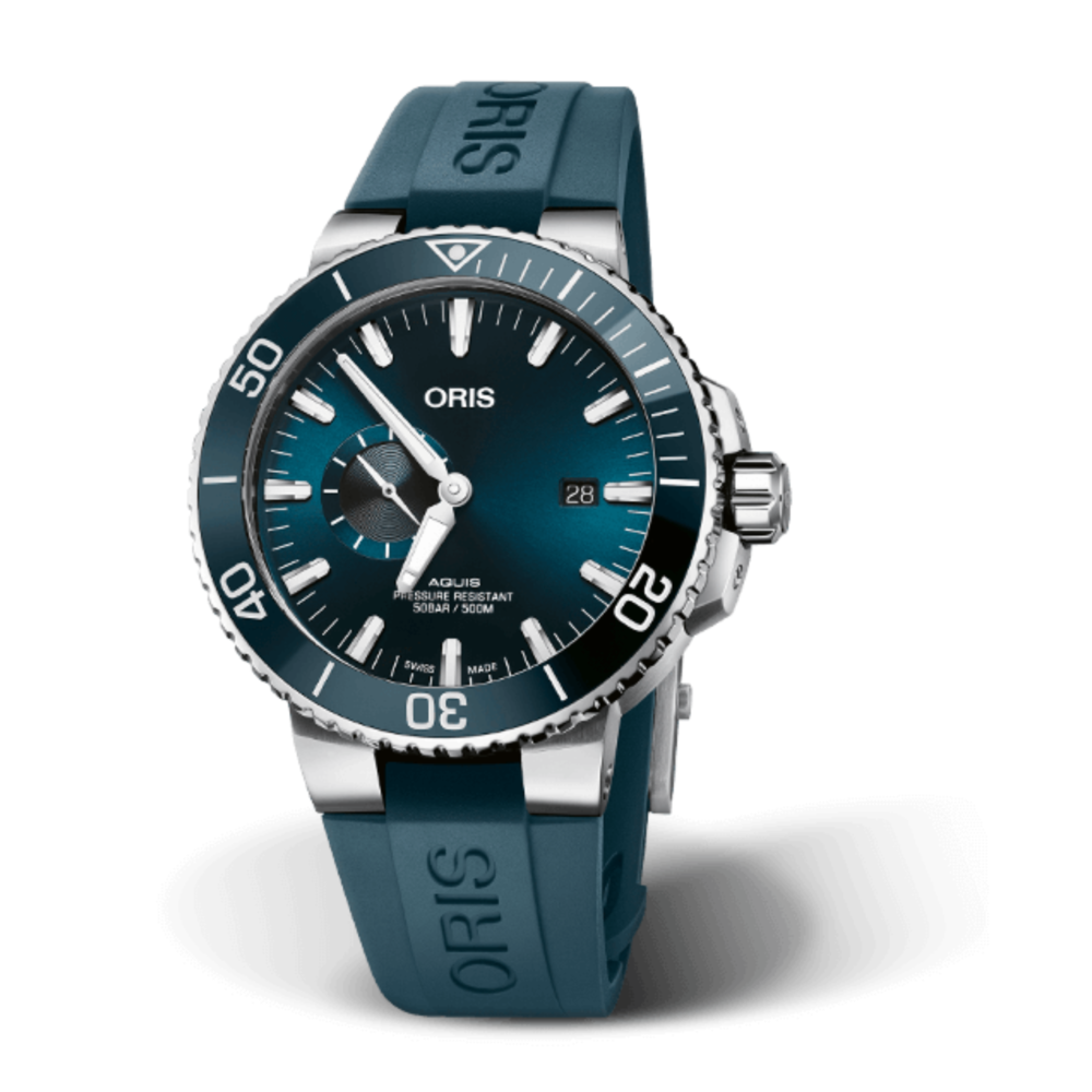 Aquis small second, date
