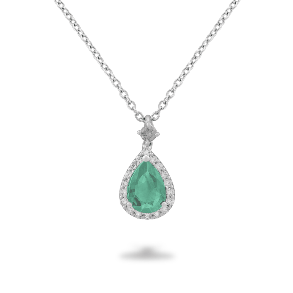 Necklace with emerald and diamonds