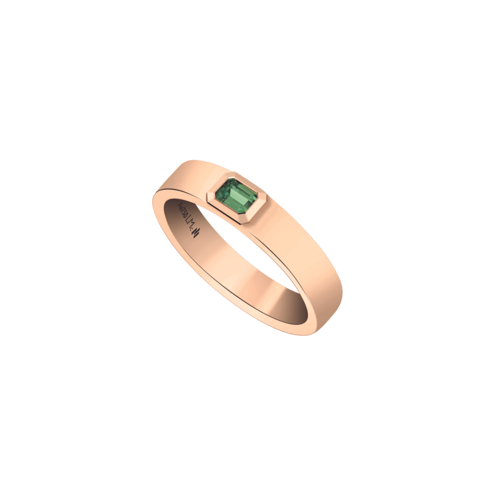 Mix&Match pink gold ring set with an emerald-cut sapphire