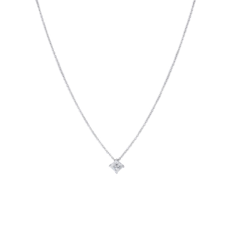 Lionel Meylan Créations - Collitaire en or blanc serti d’un diamant taille princesse – total 0.70ct