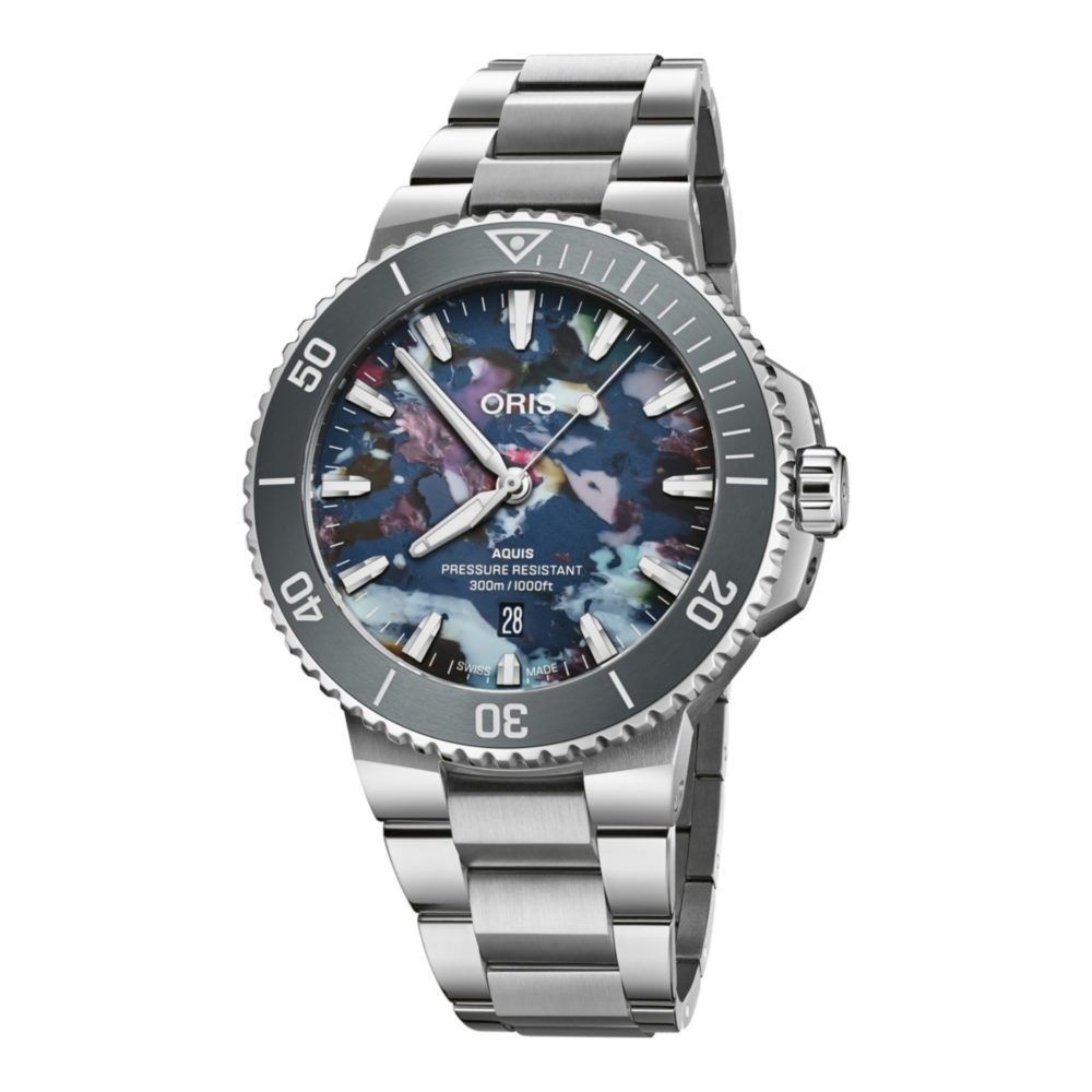 Aquis Date Upcycle – 43.5mm