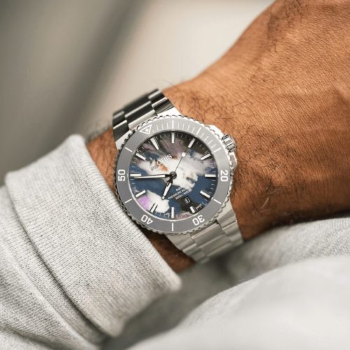 Oris Aquis date upcycle 01 733 7789 4150-07 8 23 04PEB horlogerie lionel meylan vevey lausanne montreux