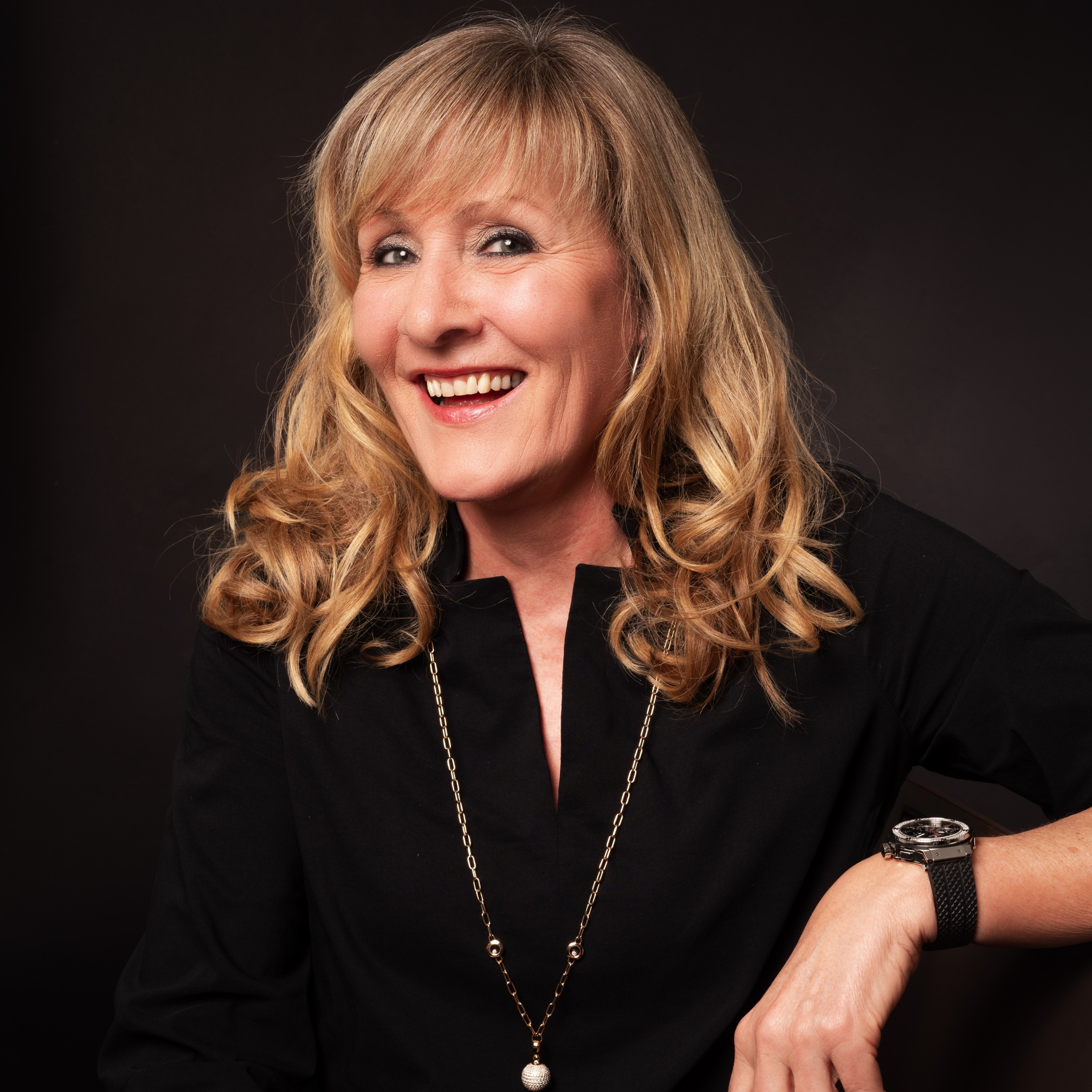 Sandrine Berthet, Accountant