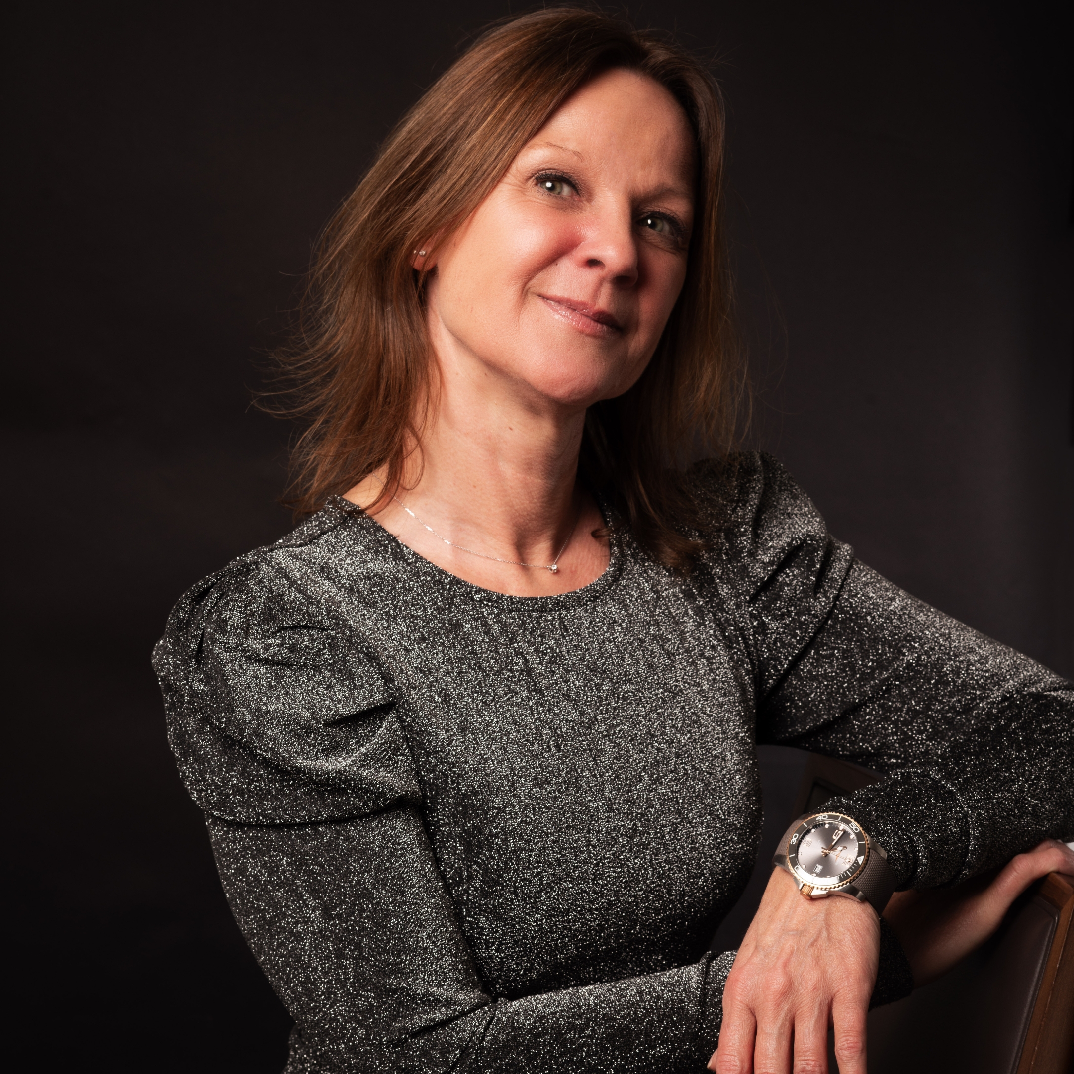 Nathalie Gauthier, Sales advisor
