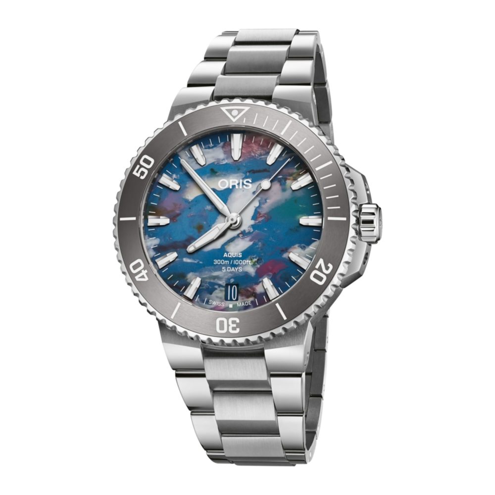 AQUIS DATE UPCYCLE CALIBRE 400 – 43.5mm