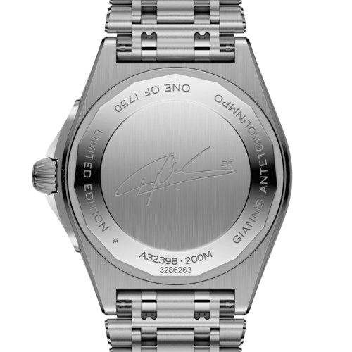 breitling A32398A11L1A1 CHRONOMAT AUTOMATIC GMT 40 GIANNIS ANTETOKOUNMPO horlogerie lionel meylan vevey lausanne montreux